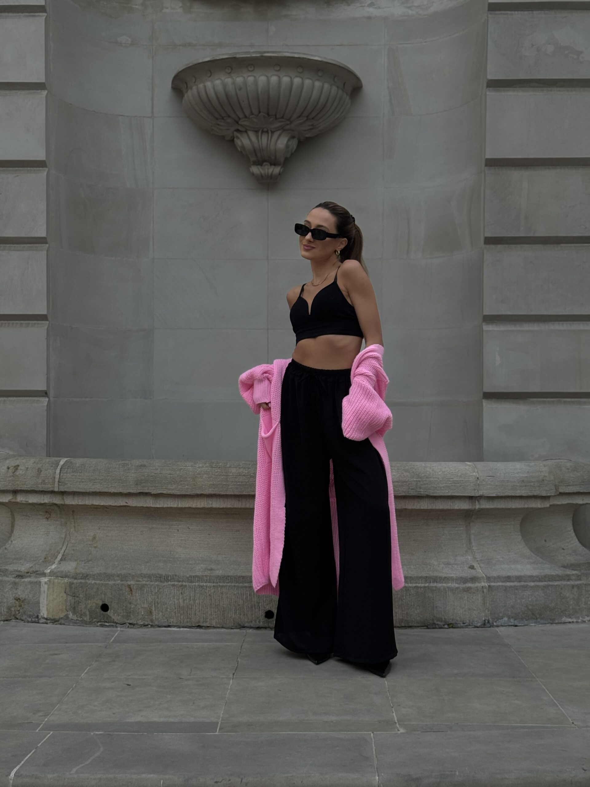 COMFY PANTS - czarne szerokie spodnie - obrazek 2